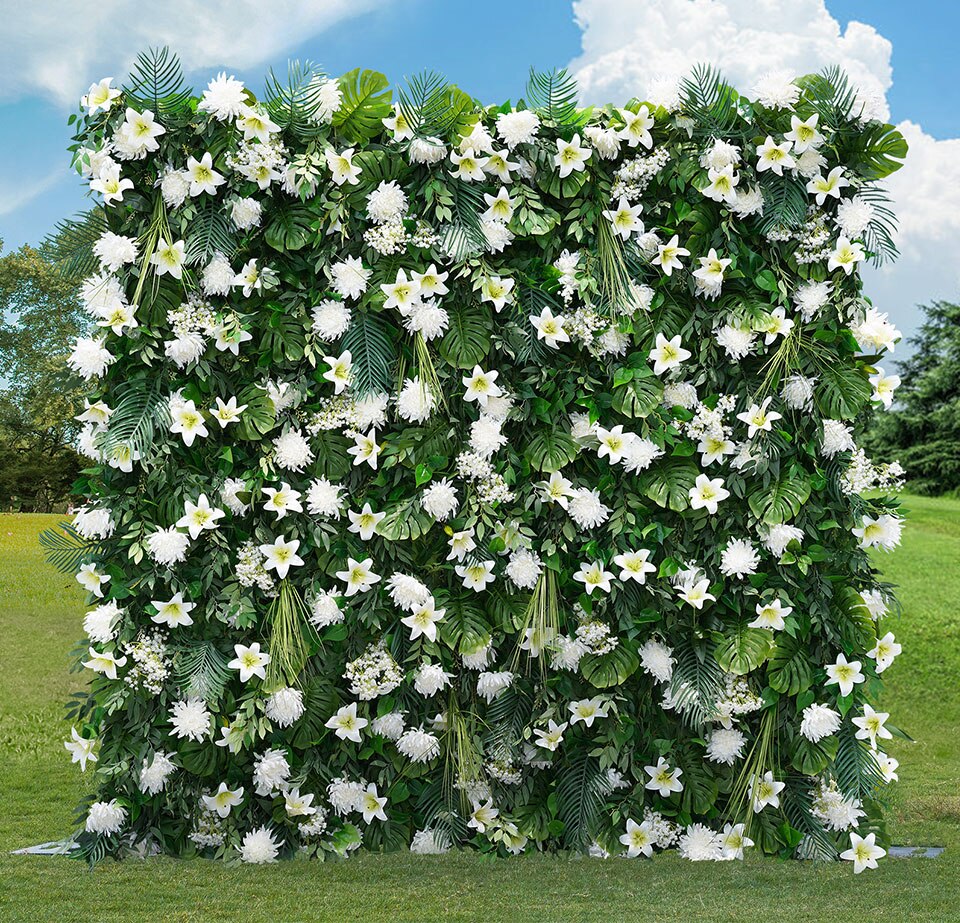 wreath wedding backdrop